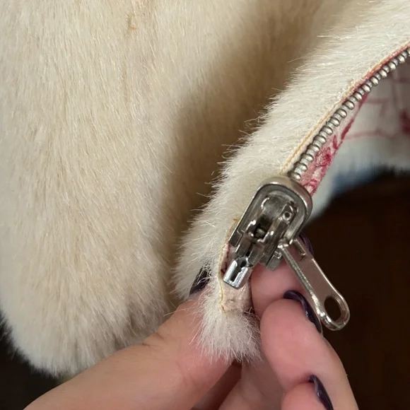 Red and Cream Reversible Toile Jacket - Picture 6 of 6